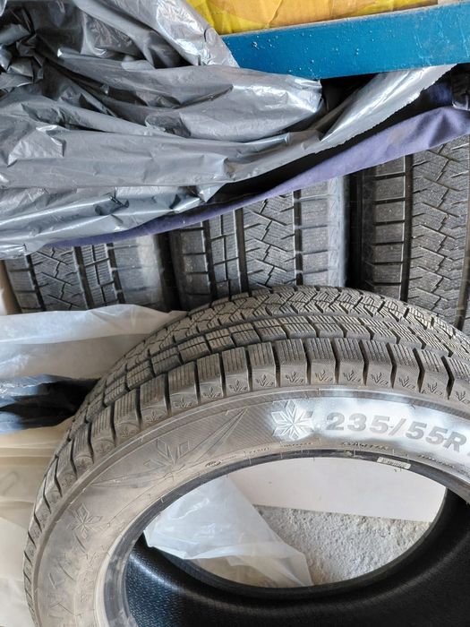 Triangle PL02 235/55 R18 104V без шипов