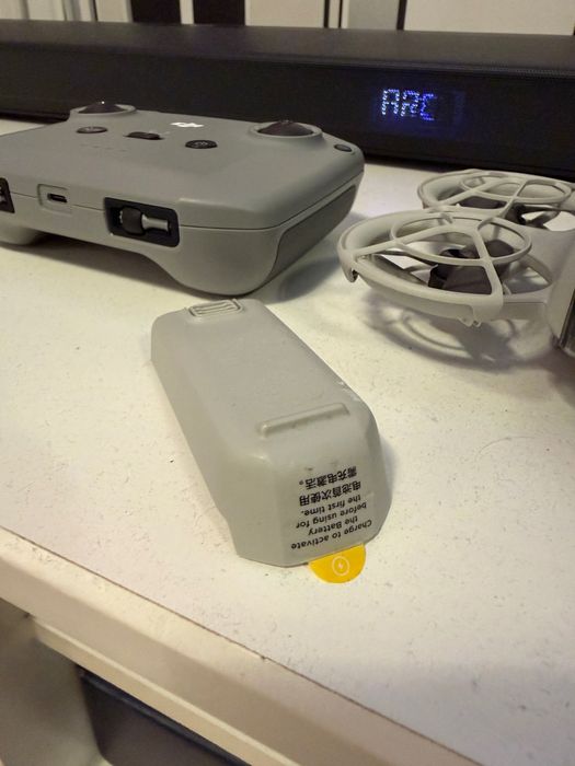 DJI Neo + дистанционно + допълнителна батерия