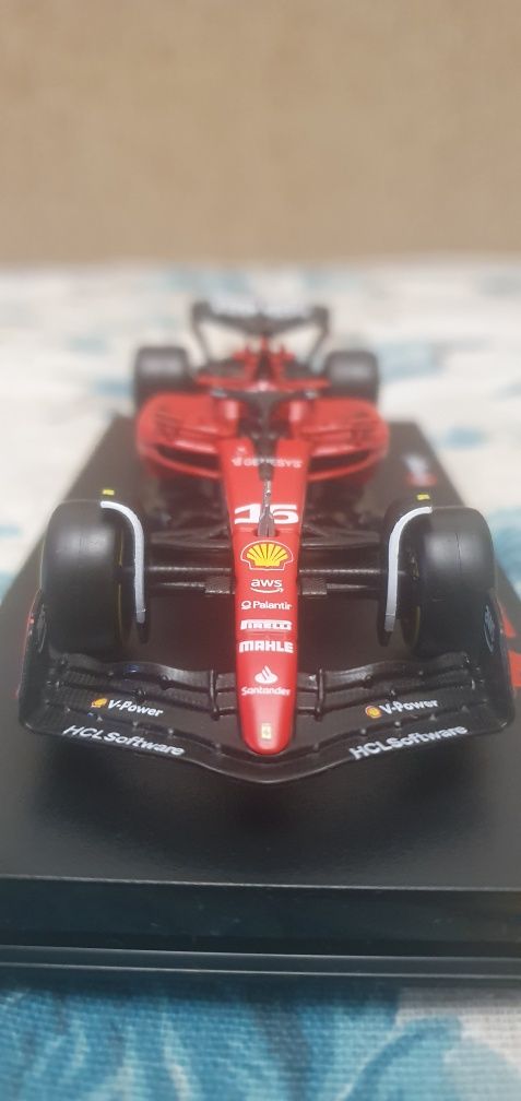 2023 Formula 1 Ferrari SF23 Charles Leclerc. TRANSPORT GRATUIT!!!