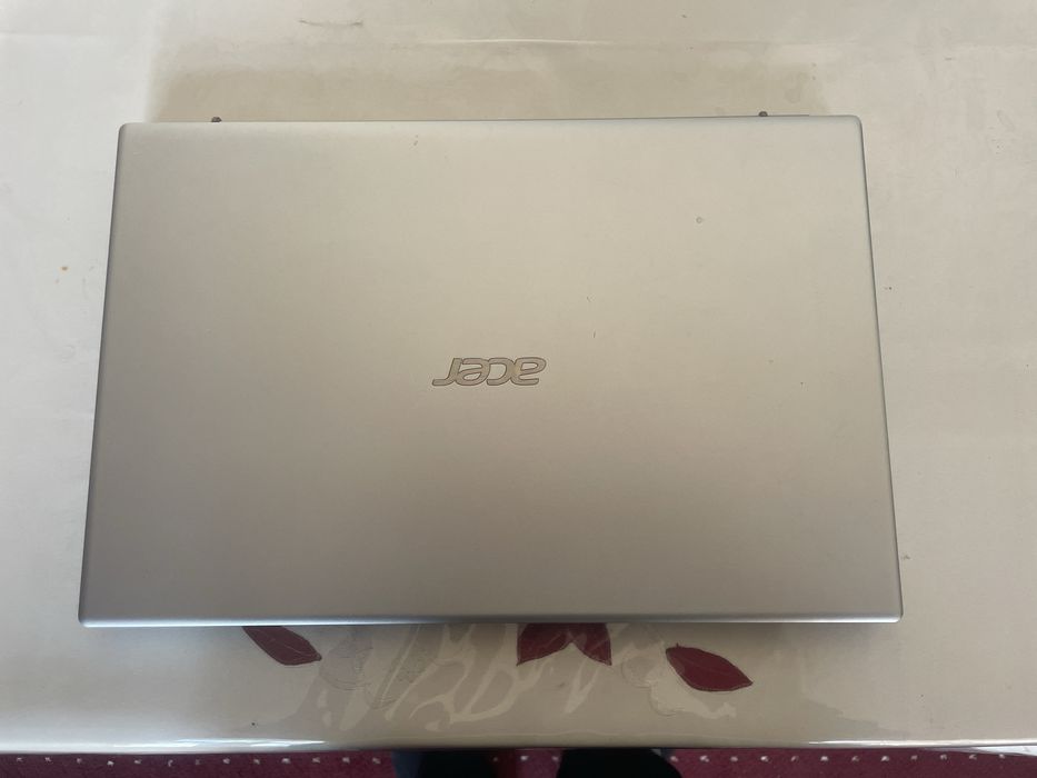 Компьютер ноутбук “acer”