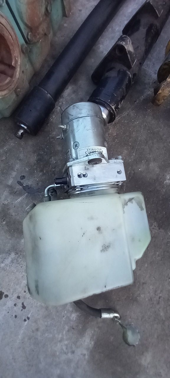 pompa basculare Rexroth 2 kw 24 v