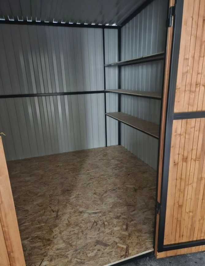 Хозблок на металлическом каркасе 2.4 х 2.4 метра