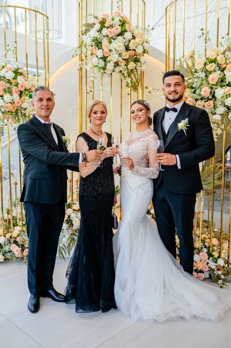 Rochie mireasa cusuta manual