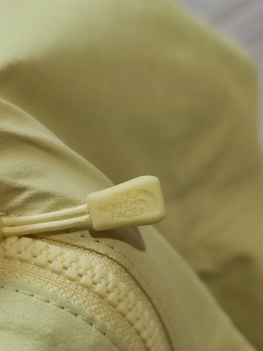 Jacheta dama drumeție The North Face dryvent S