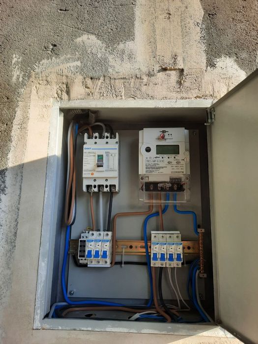 Elektrik uchochik qo'yb shit yeg'b beramz
