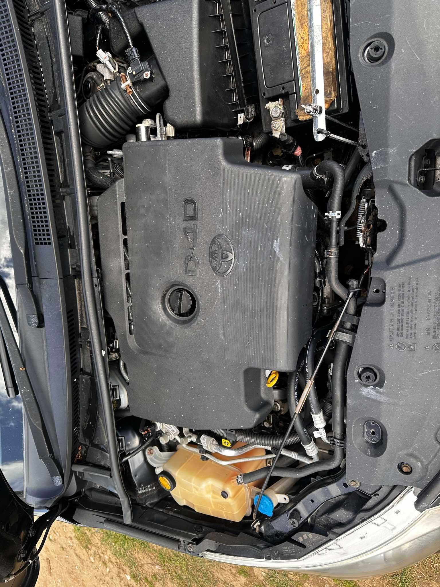 НА ЧАСТИ Toyota Avensis 2013г 2.0 D-4D (124 к.с.) – ОРИГИНАЛНИ ЧАСТИ