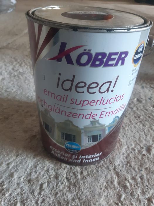 Vopsea pt.tabla și lemn