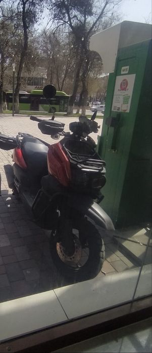 Скутер танк продаю