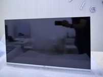 TV LED UA 32H4101 с настенным креплением