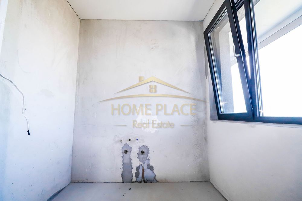 Продава се Тристаен апартамент в Варна, Бриз - 203 кв.м за 2092 €/кв.м - Снимка #7