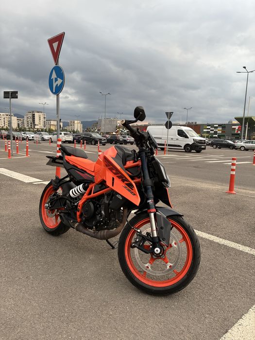 KTM DUKE 390 2024
