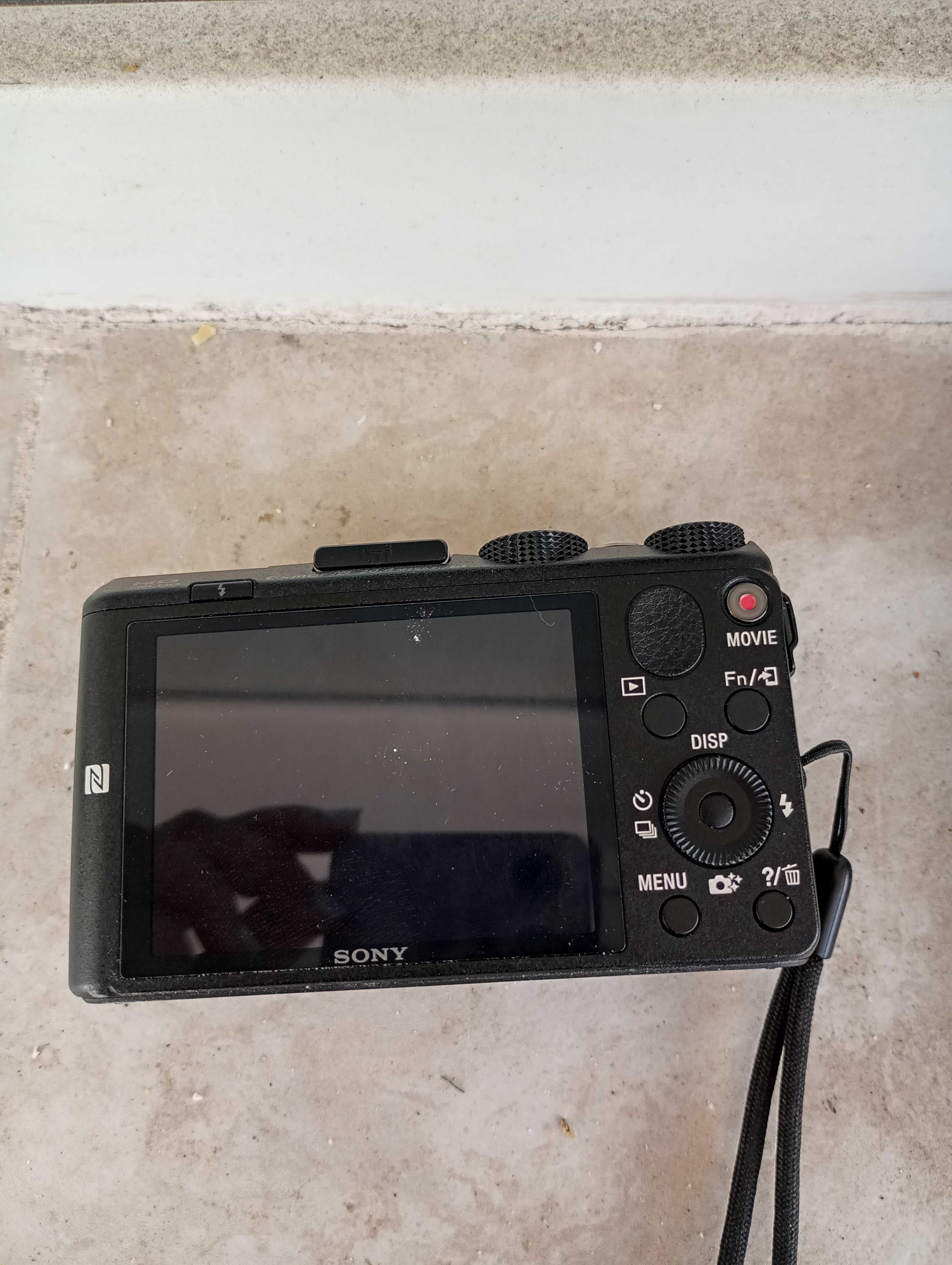 Фотоапарат sony cyber-shot dsc-HX60