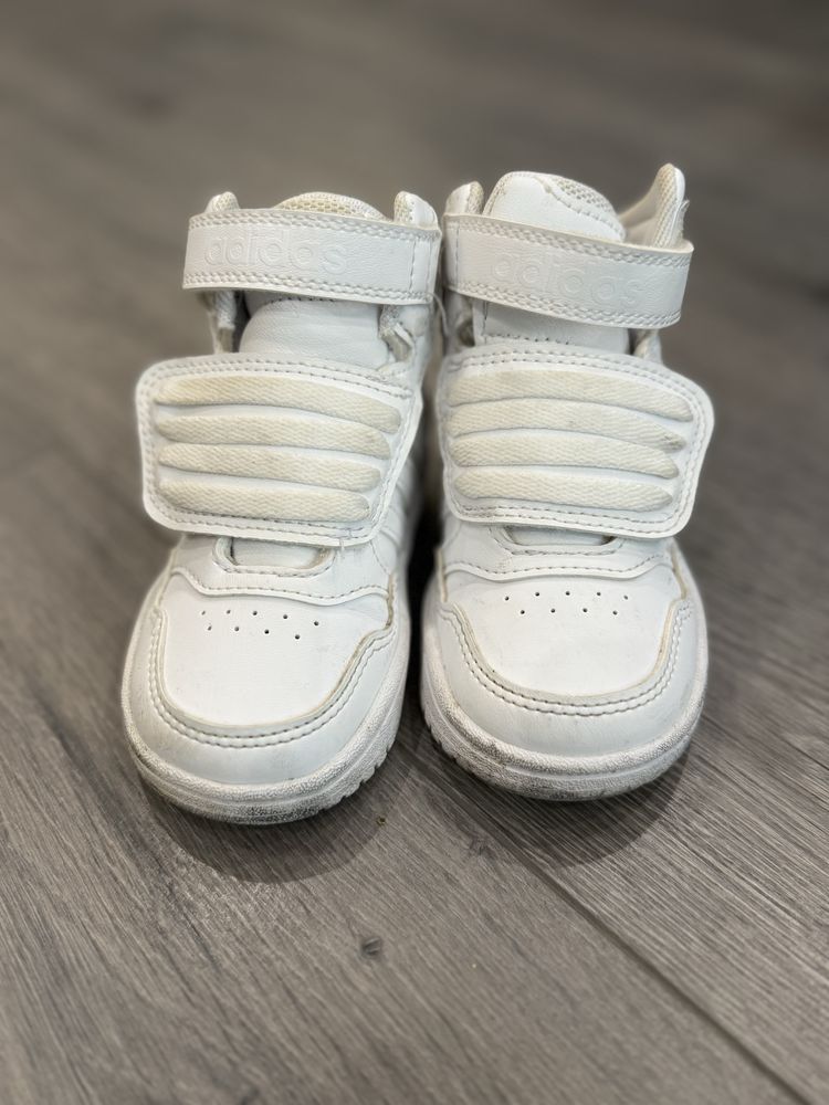Детски обувки adidas