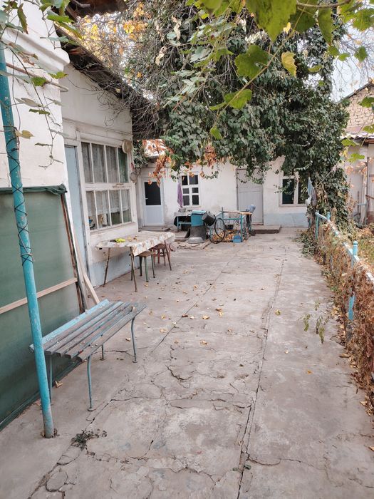 Продаётся участок.2,11 сотки. 1 ЛИНИЯ. Миробадский район. Улица Сайхун