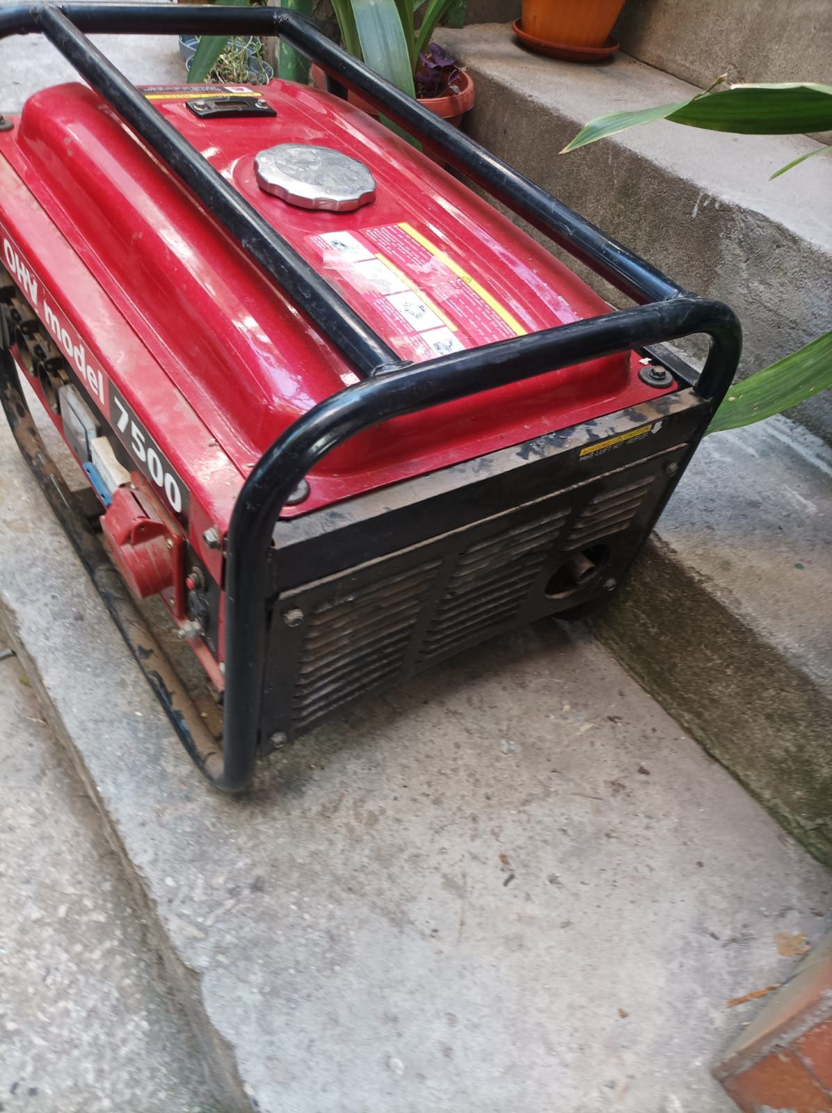 Генератор за ток 12V
