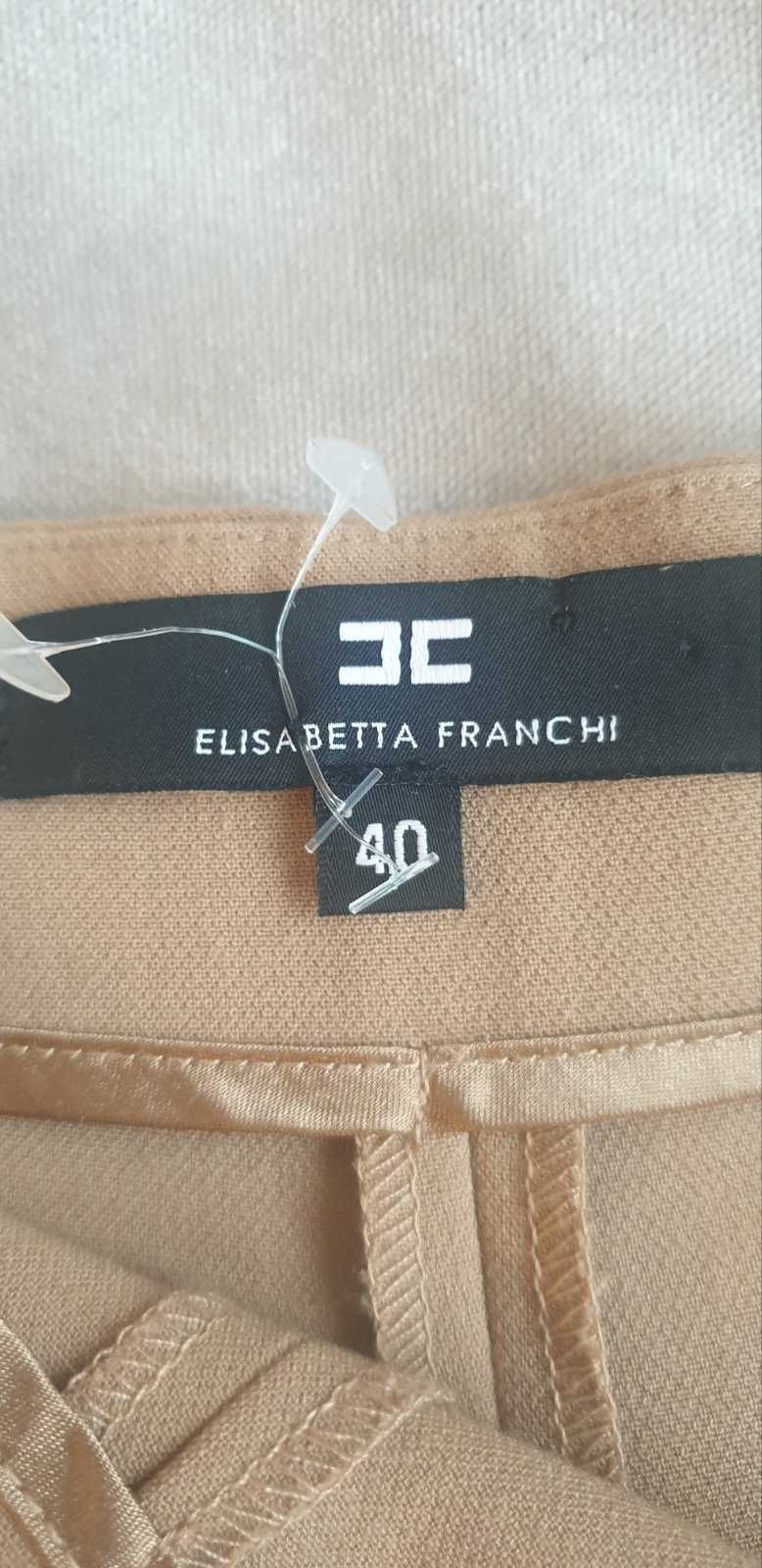 Elisabetta Franchi Shorts размер 40