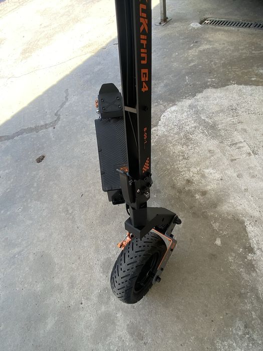Електрическа тротинетка Kukirin G4
