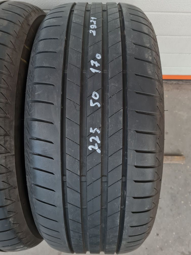 Летни гуми 2 броя BRIDGESTONE Turanza T005 225 50 R18 дот 3421