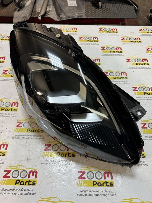 Far dreapta LED Ford Puma