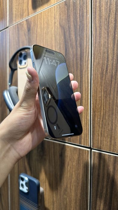 iphone 16 pro max 256gb 98% Naxt va Nasiya savdo
