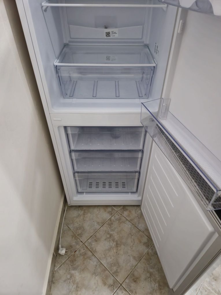 Холодильник Beko