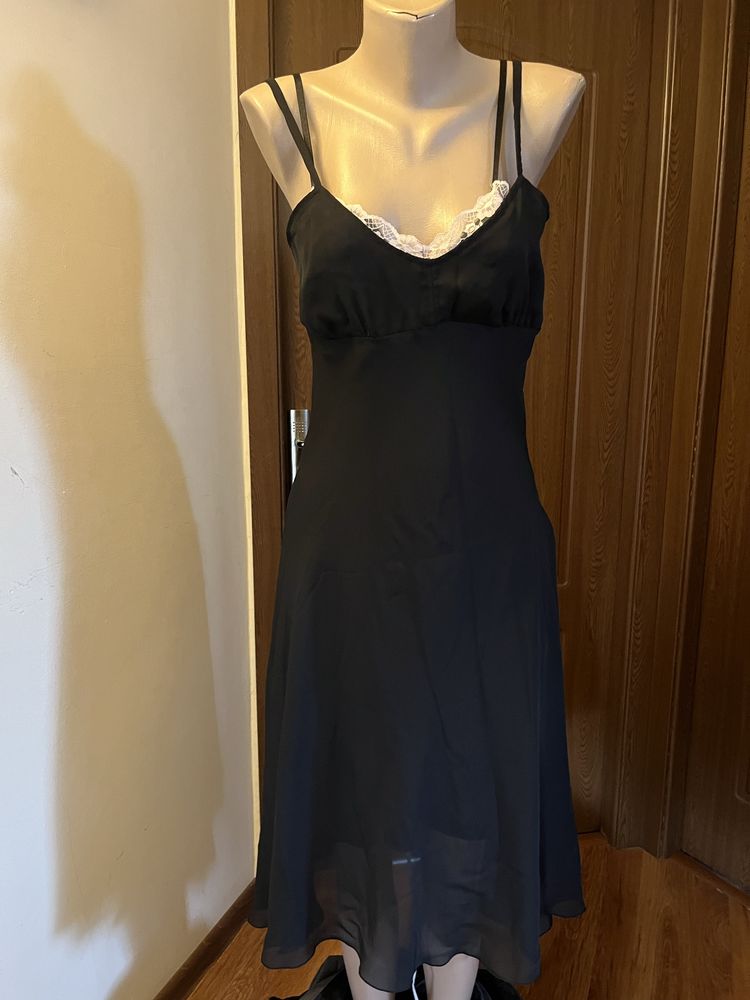 Rochii de ocazie si de zi Hugo Boss matase naturala, Orsay impecabile