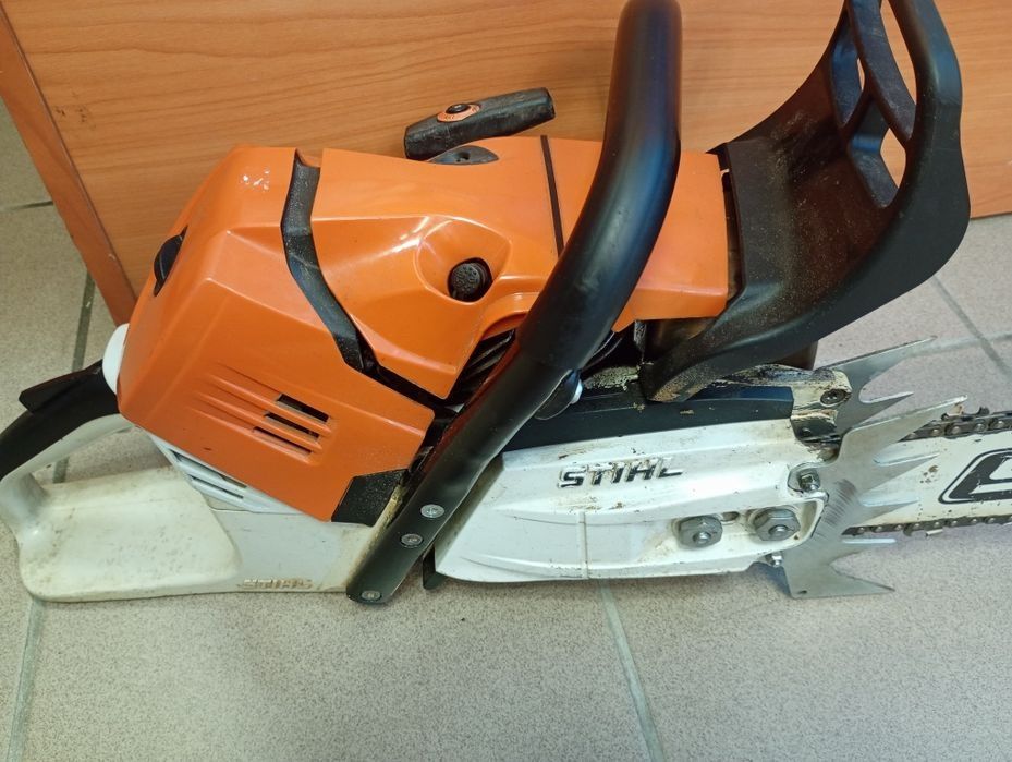 Vând Stihl ms 500 i ,este folosit la taierii