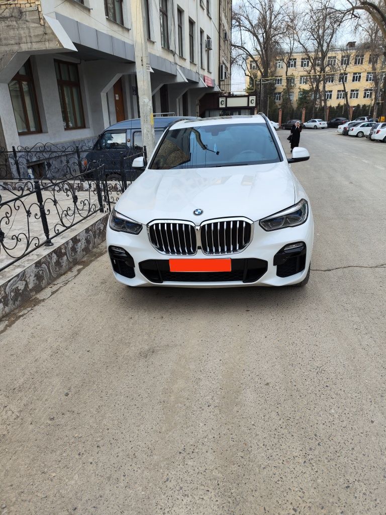 BMW. X5 drive i40