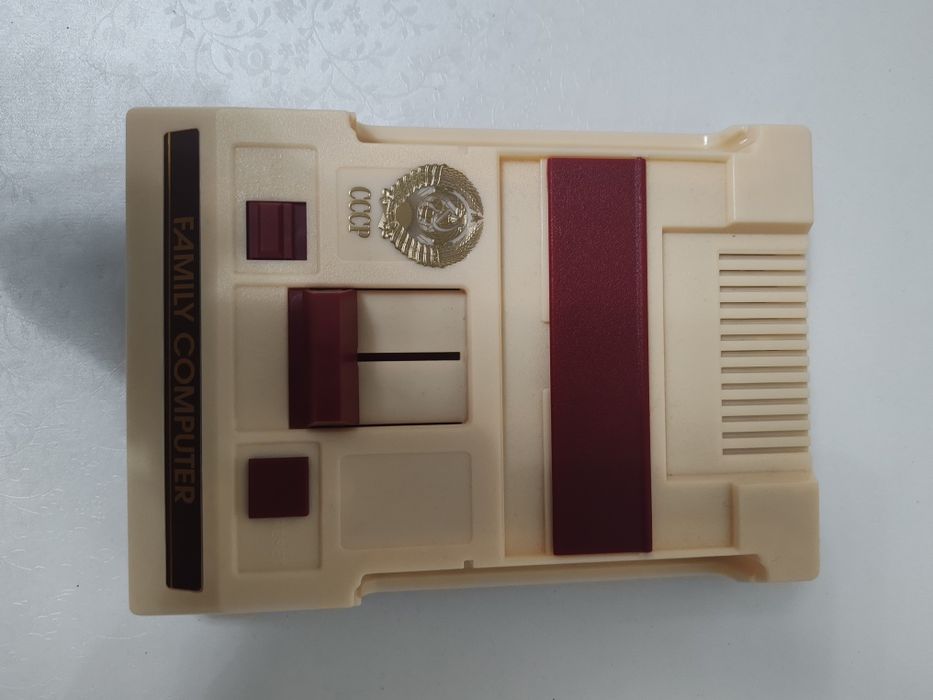 Приставка денди!