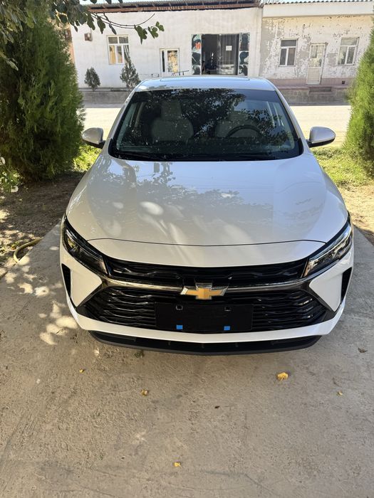 Chevrolet Монза 1.5 жемчуг