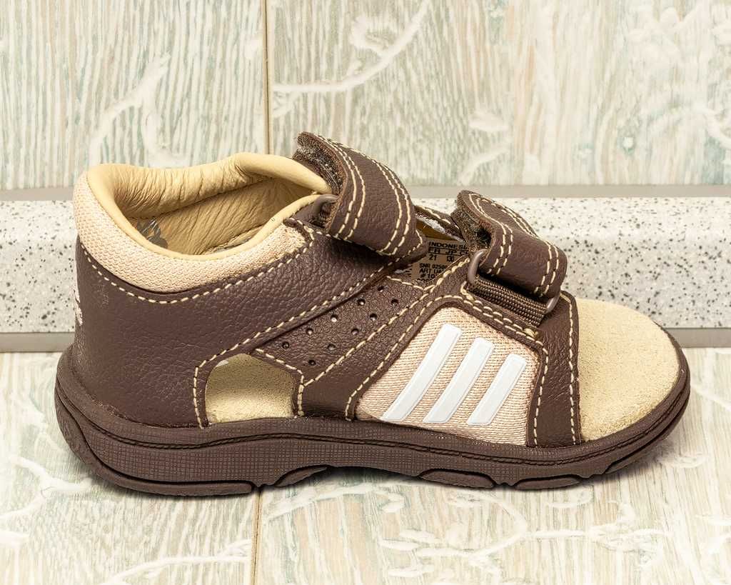 Детски сандали Adidas номер 21