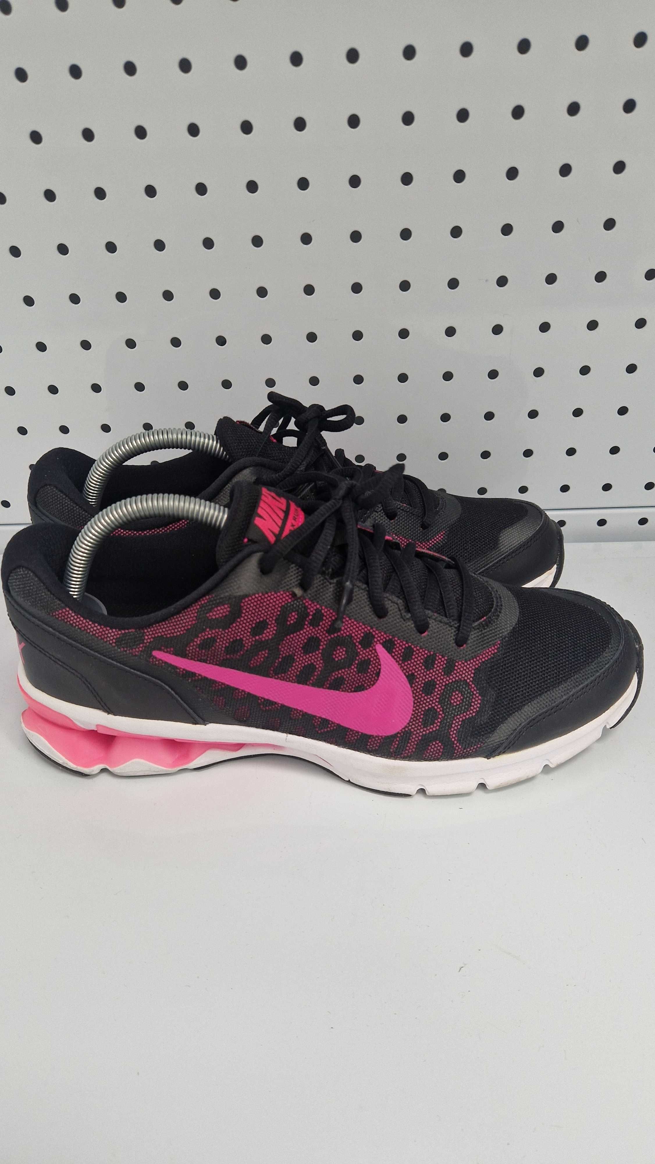 Оригинални дамски маратонки- Nike Fitsole Reax