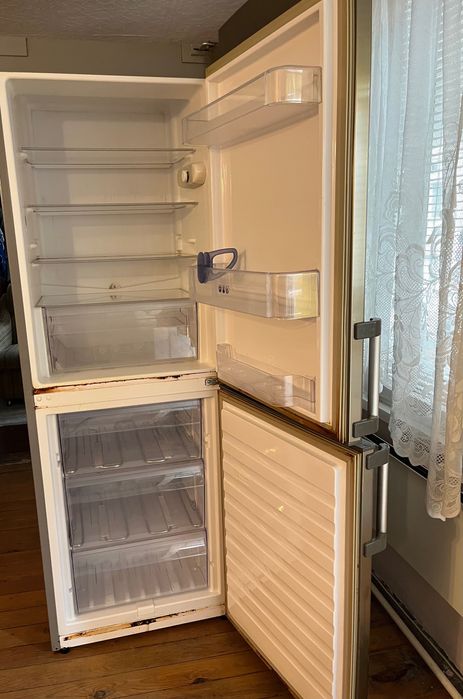 Хладилник Whirlpool