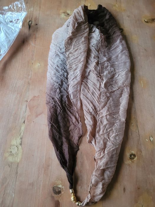 Esarfa bej pentru dama