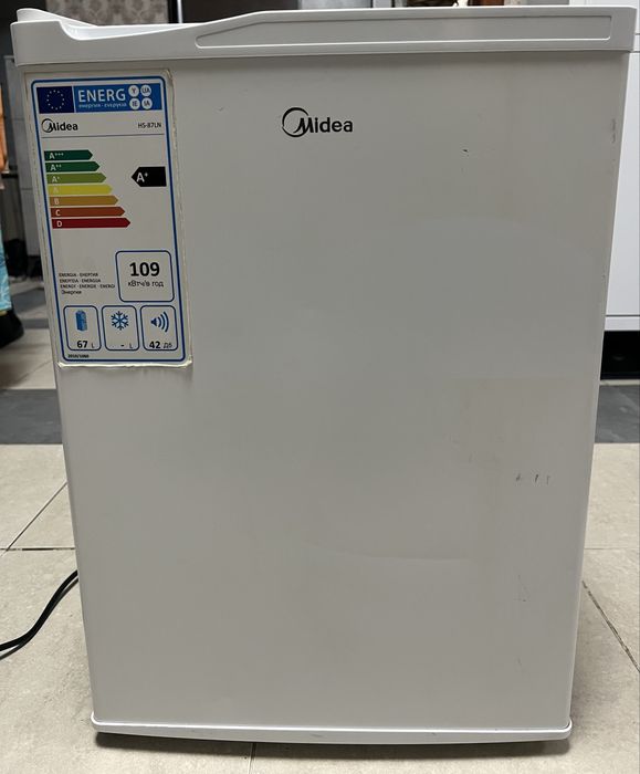 Холодильник Midea HS-87LN