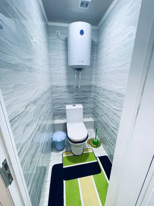 Uy srochna sotiladi 104 m2