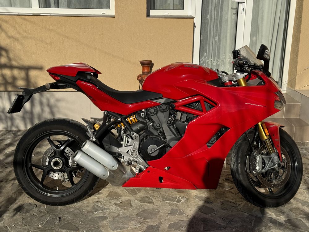 Ducati supersport s