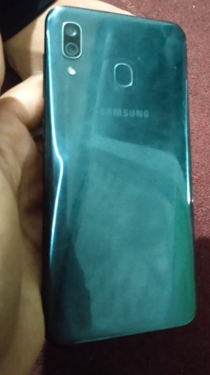 Samsung galaxy A30