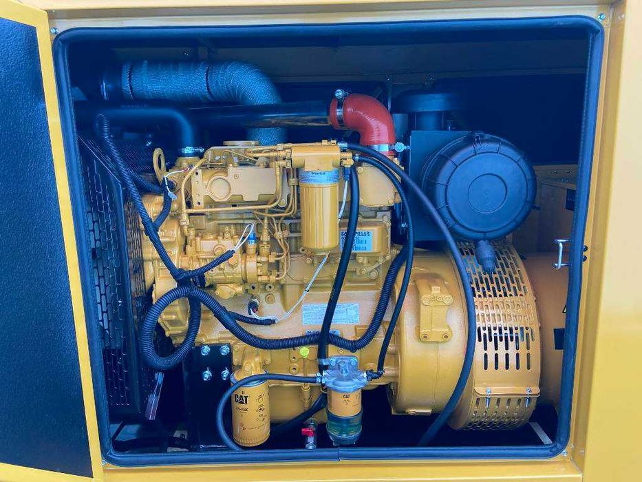 Generator Caterpillar 110 kVa,  motor Cat C4.4, an 2022