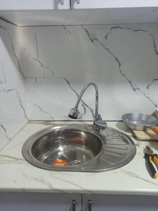 Ахангаронда 3 хонали кв сотилади