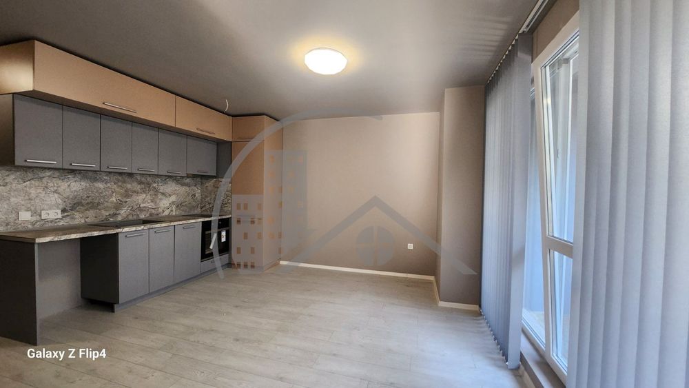 Продава се Двустаен апартамент в Варна, Аспарухово - 67 кв.м за 1762 €/кв.м - Снимка #1