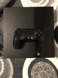 Vand PS4 + jocuri