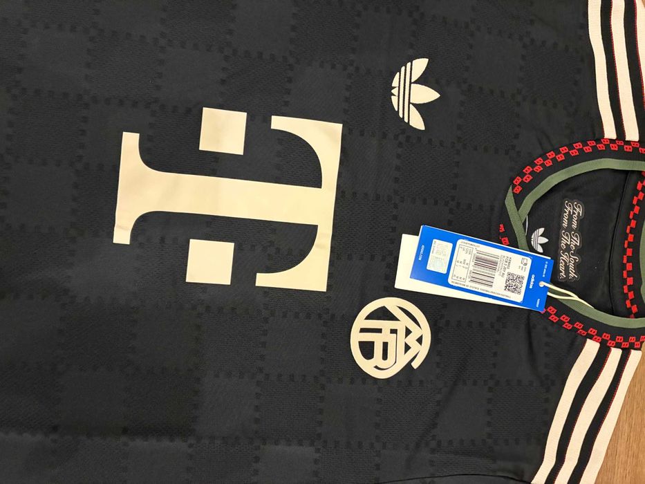 Нови оригинални екипи на Байерн Мюнхен различни размери и модели