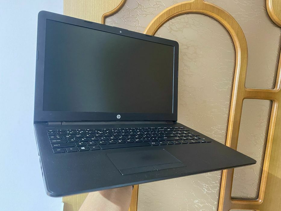 HP AMD 2-хъядерный/озу 8ГБ DDR4/SSD 240/Windows 10