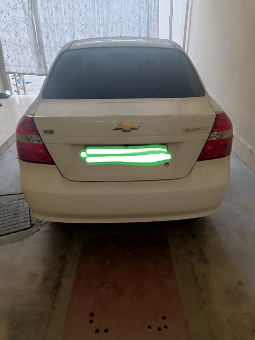 Nexia 3 arzon narxda sotiladi