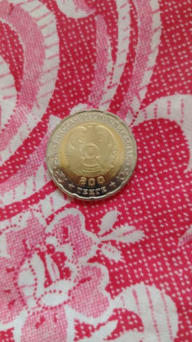 Срочно продам колекционную манету
10 тыс тенге отдам для колекционеров