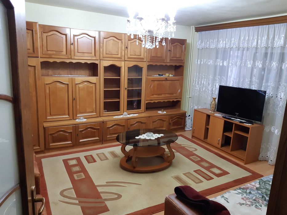 inchiriez apartament 3 camere în zona doamna ghica