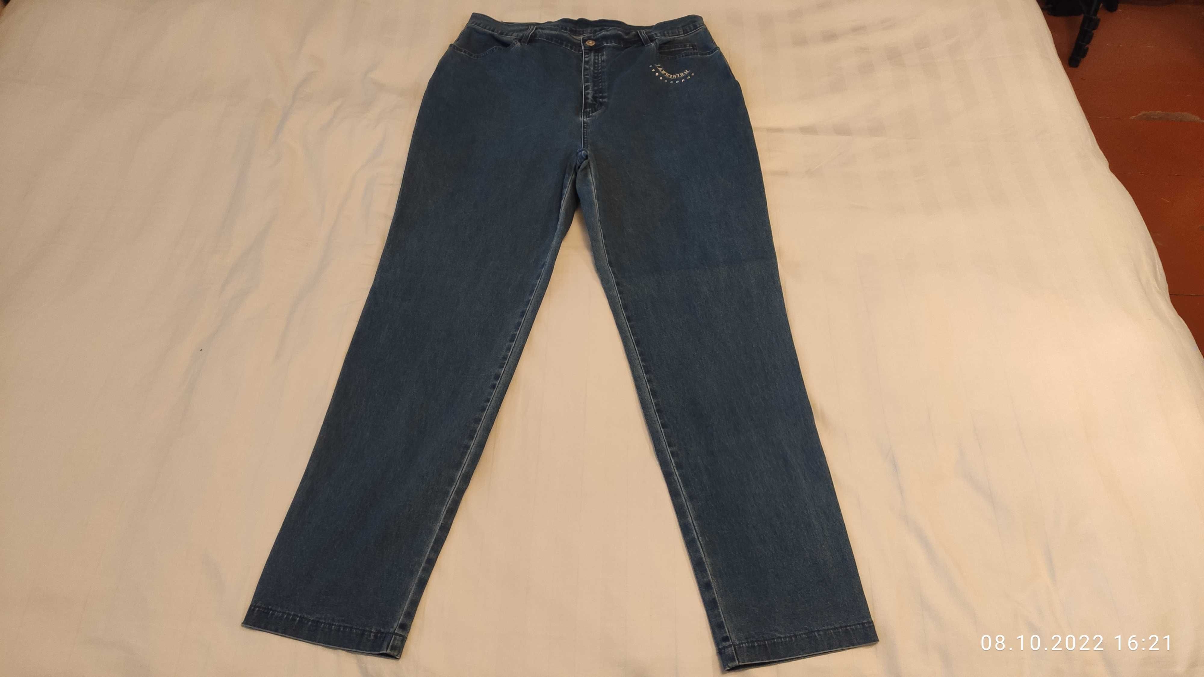 LAFEI-NIER  джинсы прямые стрейч  - размер  36 (росс. 56)