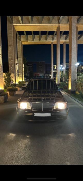 Mercedes Benz W124 E500