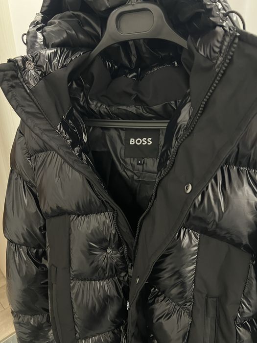 Geaca Boss Barbati ( Nu hugo boss )